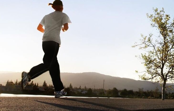 Running because of osteoarthritis of the hip joint